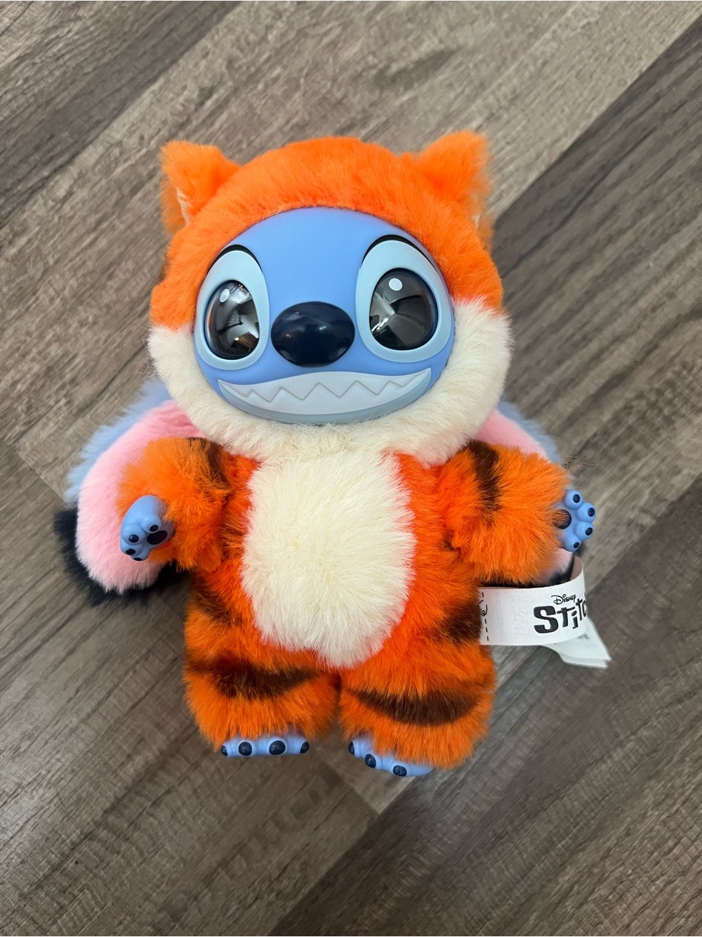 Popmart Disney Stitch Adventute Keychain TIGGER